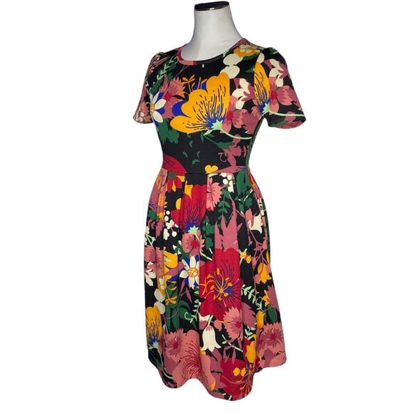 LulaRoe Bold Floral Amelia Dress size Small - Picture 4 of 9